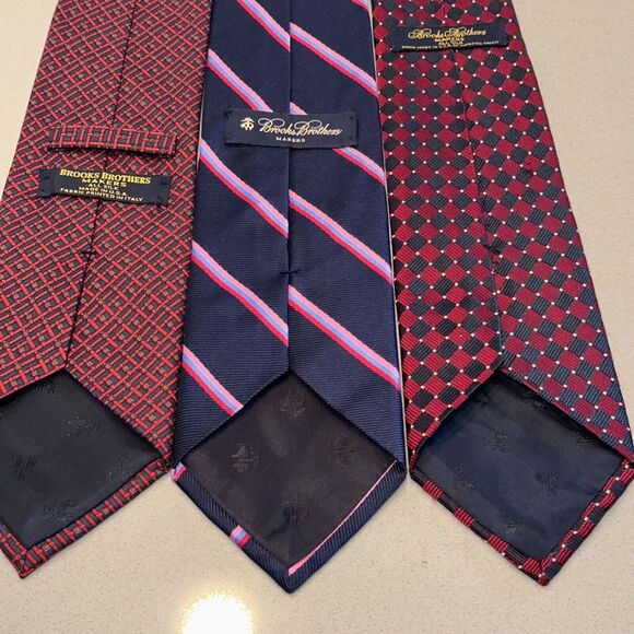 3 Brooks Brothers Makers Blue/Red Micro Geometric Striped Men's Tie 100% Silk - Picture 2 of 9